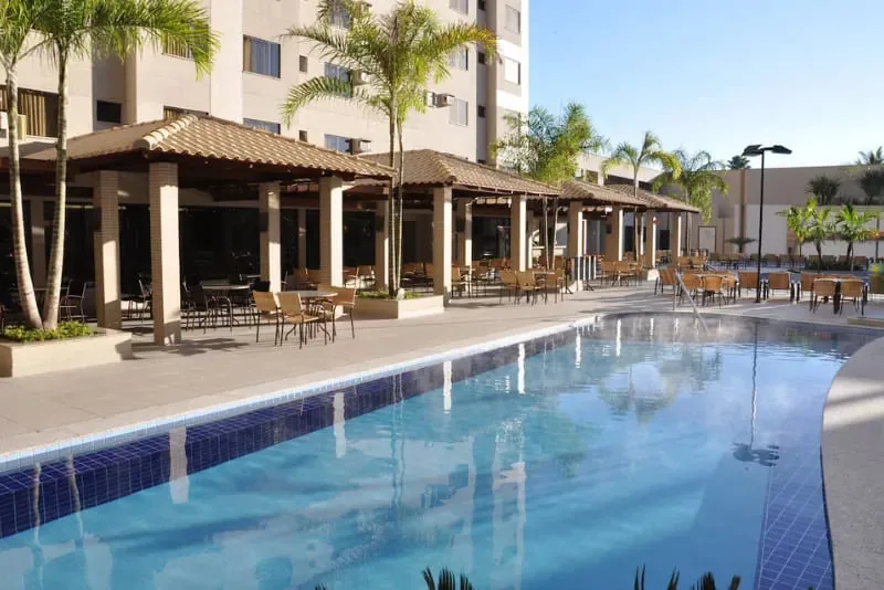 Vista aérea das piscinas