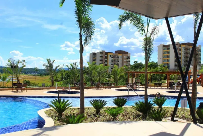 Vista aérea das piscinas